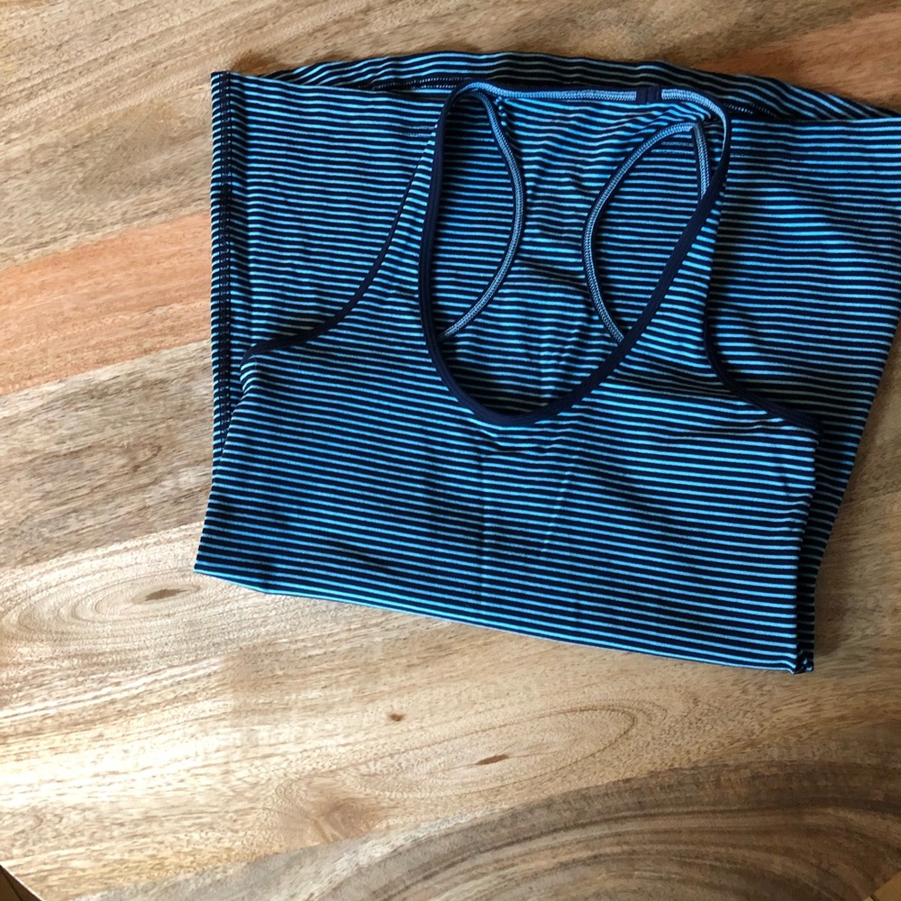 Lululemon Cool Racerback Tank-Size 6 - Picture 6 of 8
